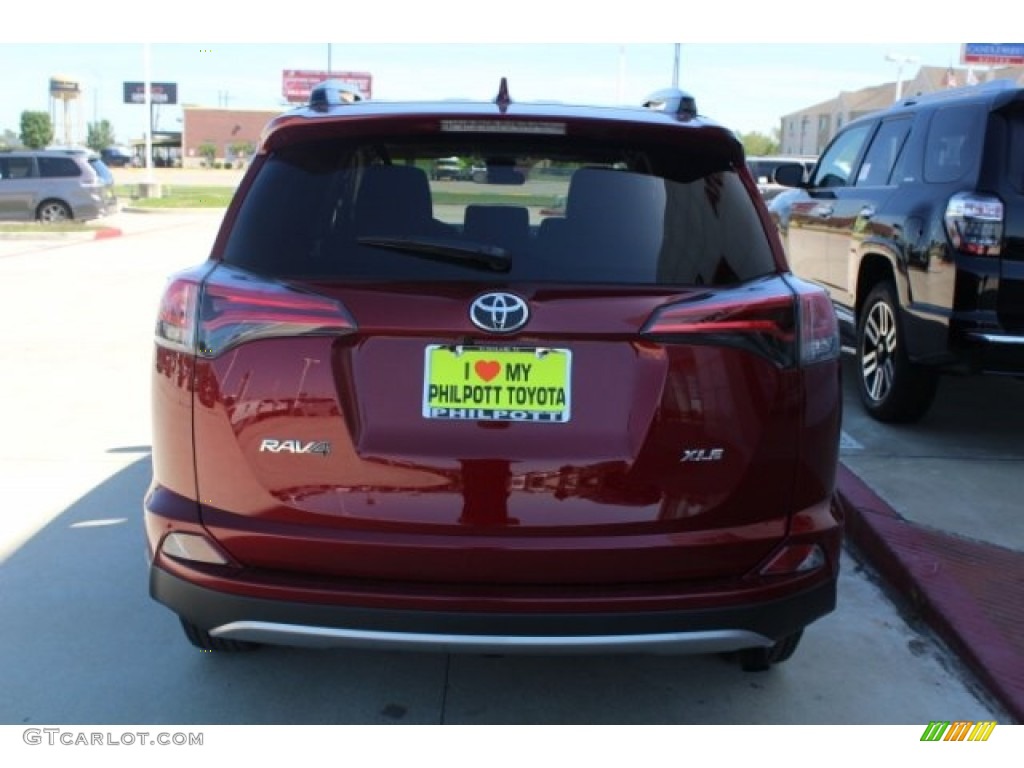 2018 RAV4 XLE - Ruby Flare Pearl / Black photo #7