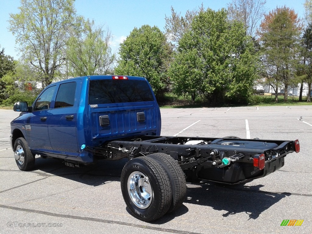 2018 3500 Tradesman Crew Cab 4x4 Chassis - Blue Streak Pearl / Black/Diesel Gray photo #8