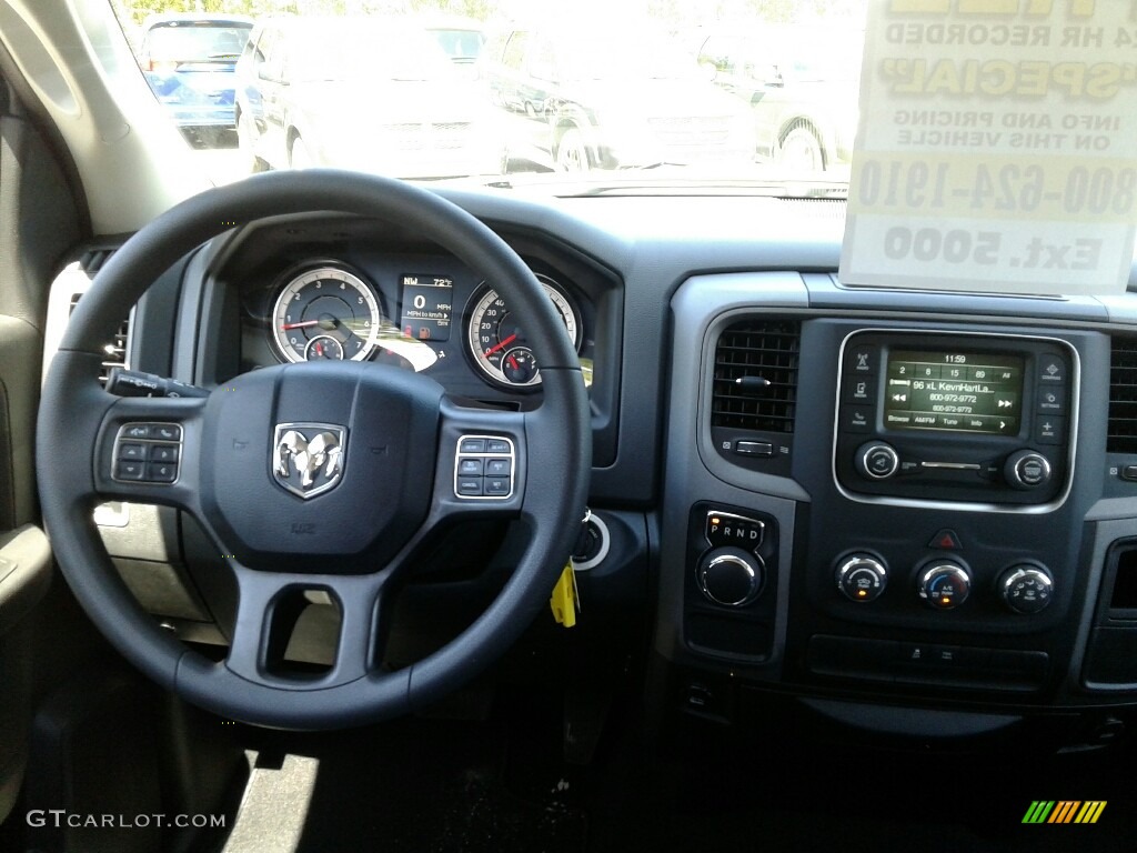 2018 1500 Express Crew Cab - Bright White / Black/Diesel Gray photo #13