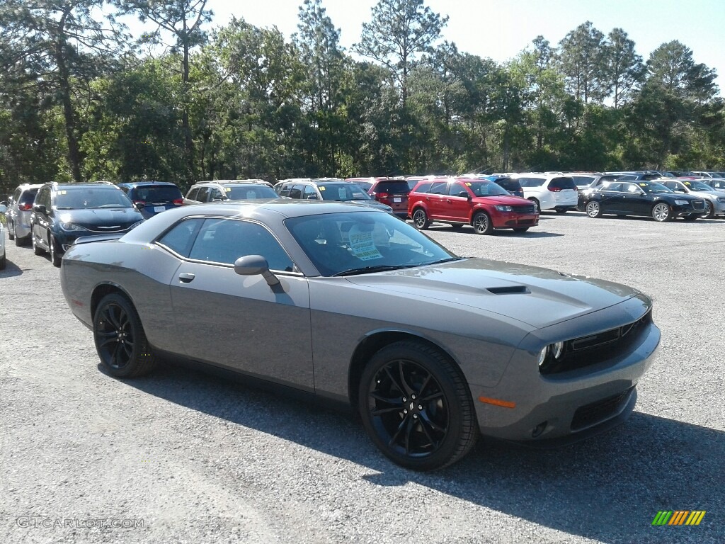 2018 Challenger SXT - Destroyer Gray / Black photo #7