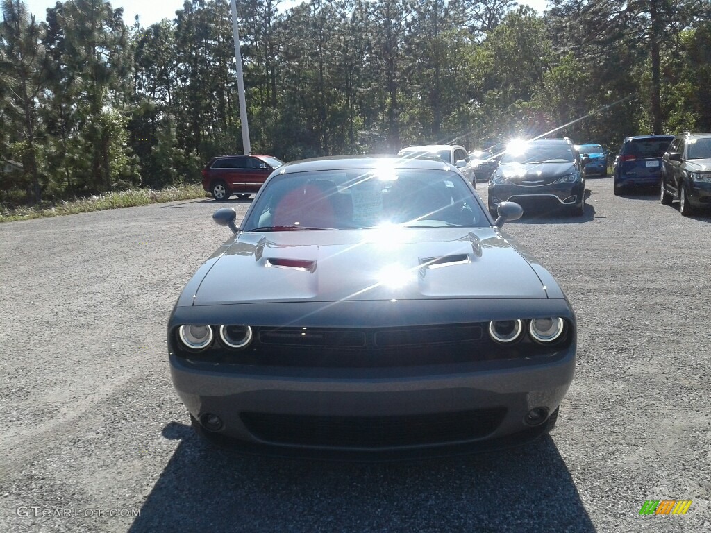 2018 Challenger SXT - Destroyer Gray / Black photo #8