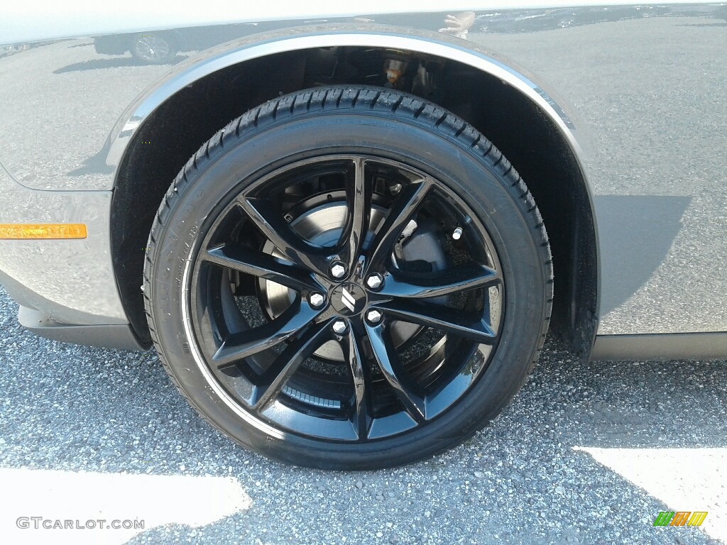 2018 Challenger SXT - Destroyer Gray / Black photo #20