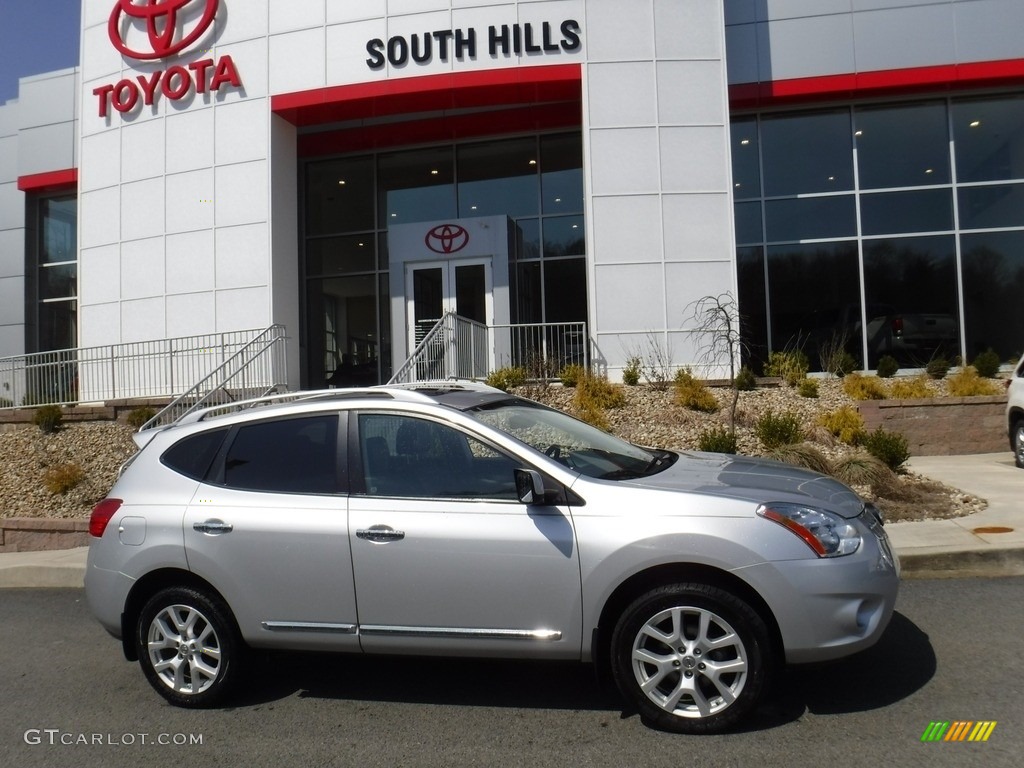 2013 Rogue SL AWD - Brilliant Silver / Black photo #2