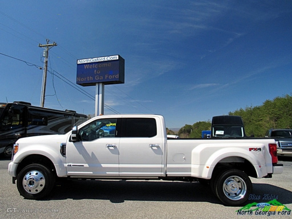 2018 F450 Super Duty Platinum Crew Cab 4x4 - White Platinum / Black photo #2
