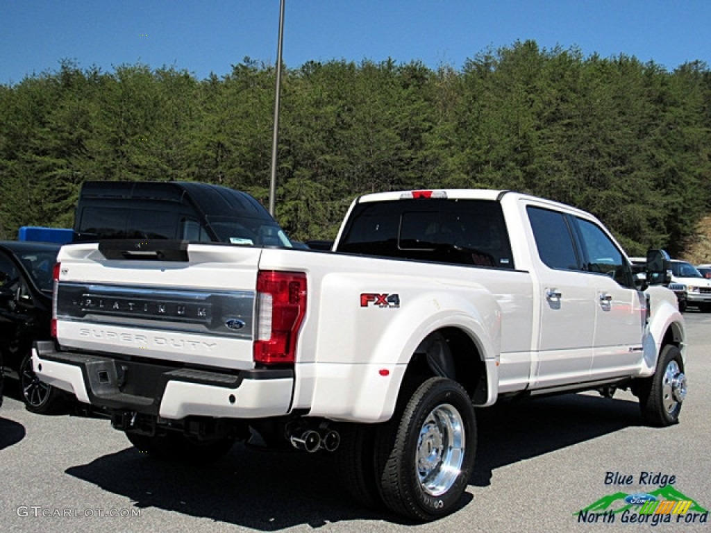 2018 F450 Super Duty Platinum Crew Cab 4x4 - White Platinum / Black photo #5