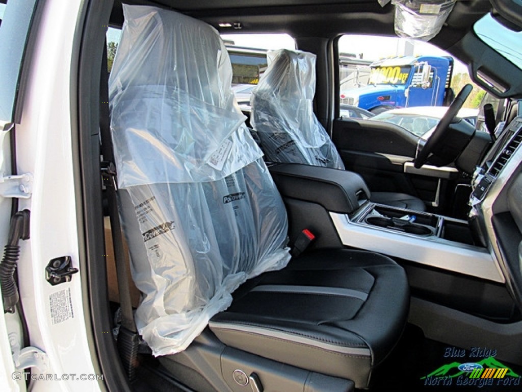 2018 F450 Super Duty Platinum Crew Cab 4x4 - White Platinum / Black photo #11