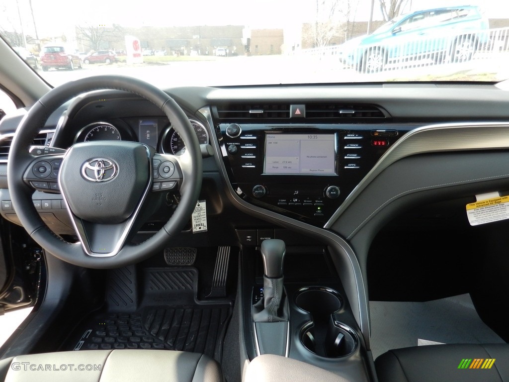 2018 Camry SE - Galactic Aqua Mica / Black photo #5