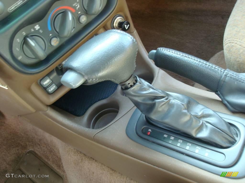 1999 Grand Am SE Coupe - Arctic White / Camel photo #16