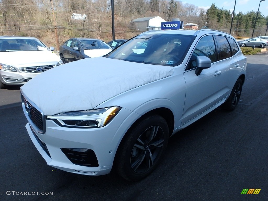 Crystal White Metallic 2018 Volvo XC60 T6 AWD R Design Exterior Photo #126574679