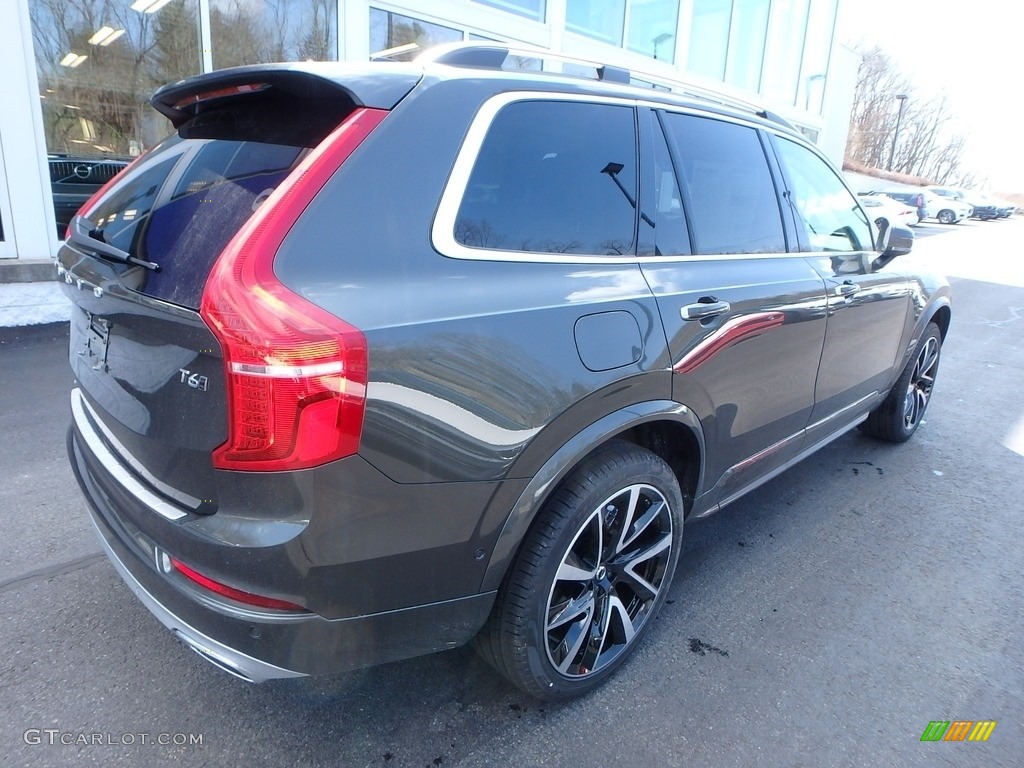 2018 XC90 T6 AWD Momentum - Pine Grey Metallic / Charcoal photo #2