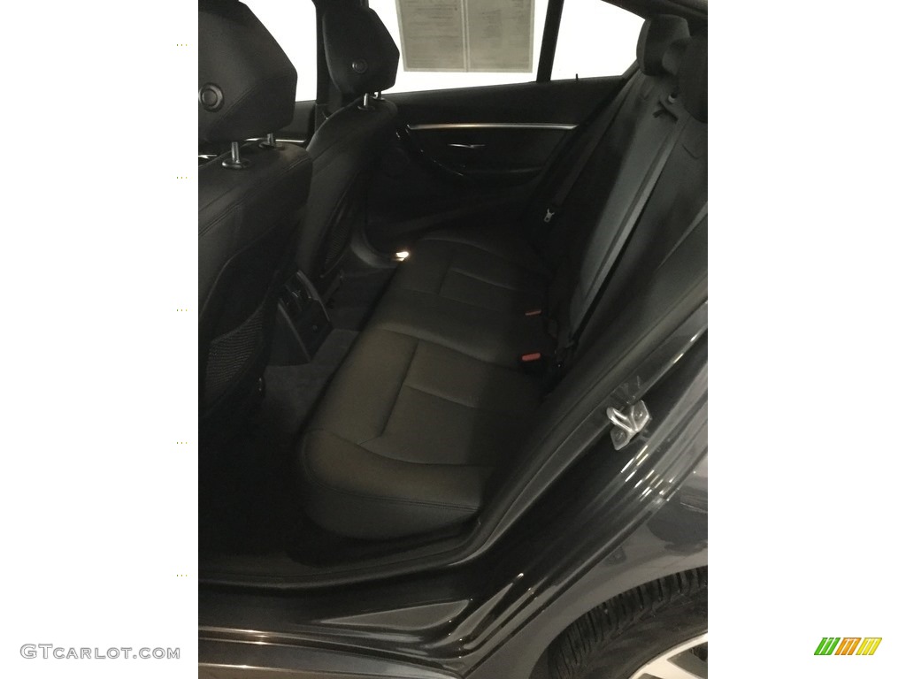 2018 3 Series 330i xDrive Sedan - Mineral Grey Metallic / Black photo #13