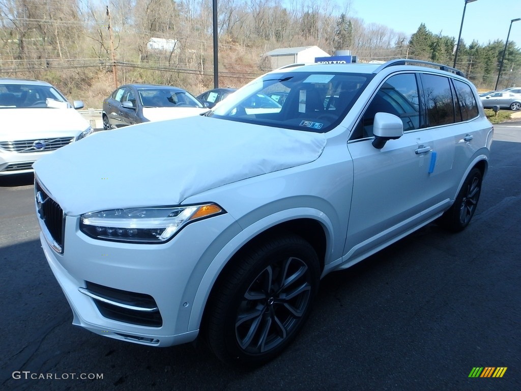 Crystal White Pearl Metallic 2018 Volvo XC90 T5 AWD Momentum Exterior Photo #126576062