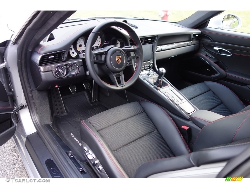 Black Interior 2018 Porsche 911 GT3 Photo #126576131