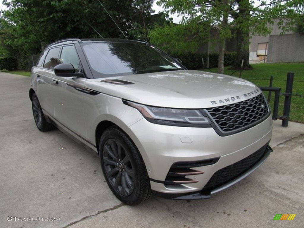 Aruba Gold 2018 Land Rover Range Rover Velar R Dynamic SE Exterior Photo #126576248
