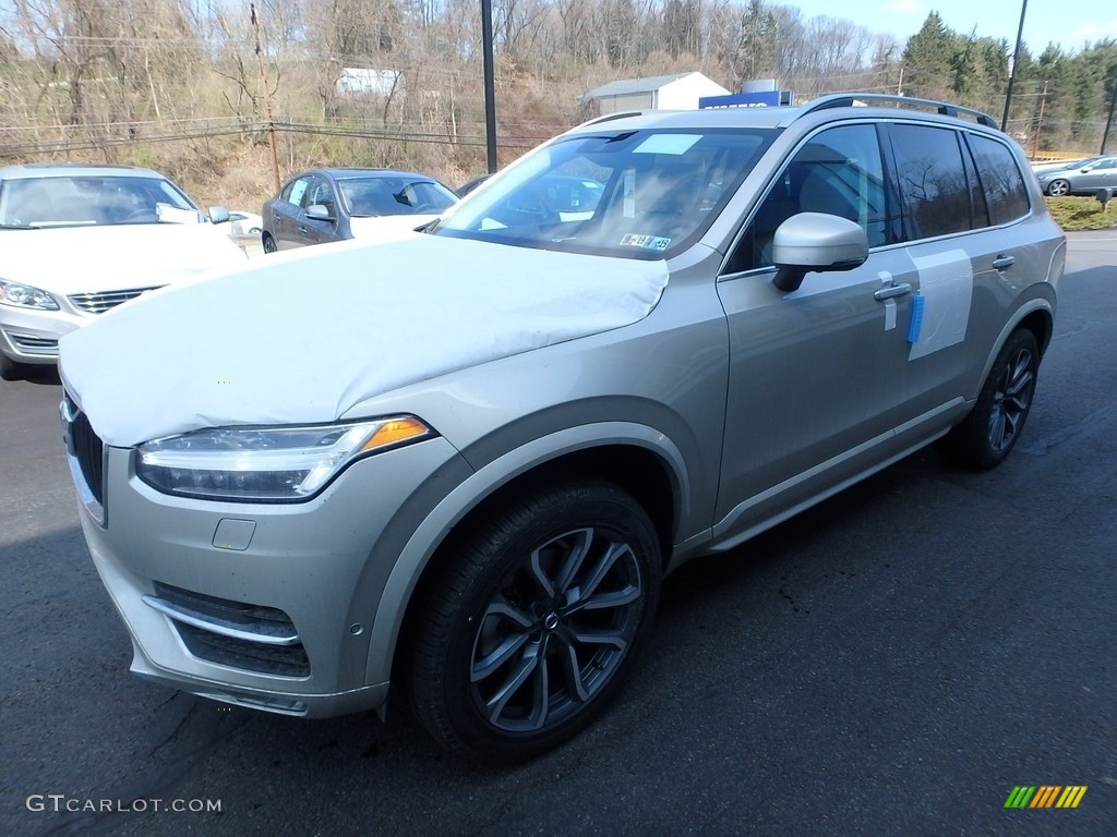 Luminous Sand Metallic 2018 Volvo XC90 T5 AWD Momentum Exterior Photo #126576335