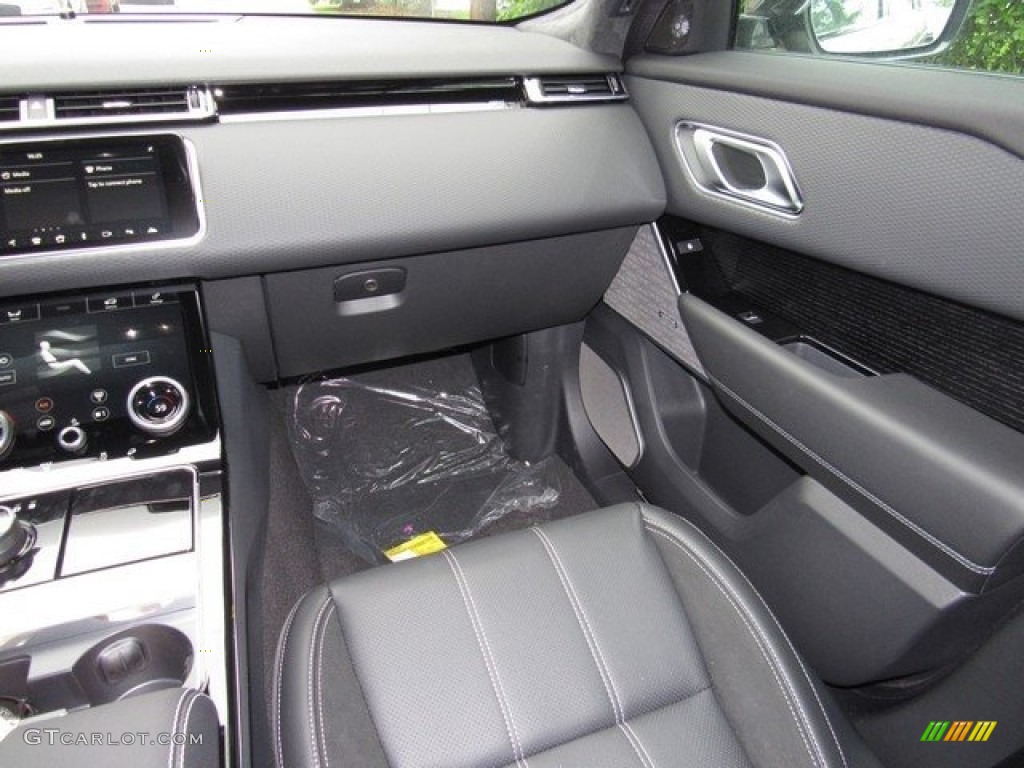 2018 Land Rover Range Rover Velar R Dynamic SE Ebony Dashboard Photo #126576410