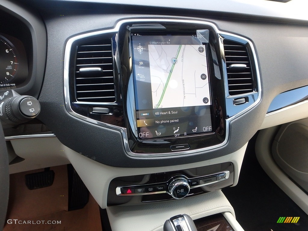 2018 Volvo XC90 T5 AWD Momentum Navigation Photo #126576509