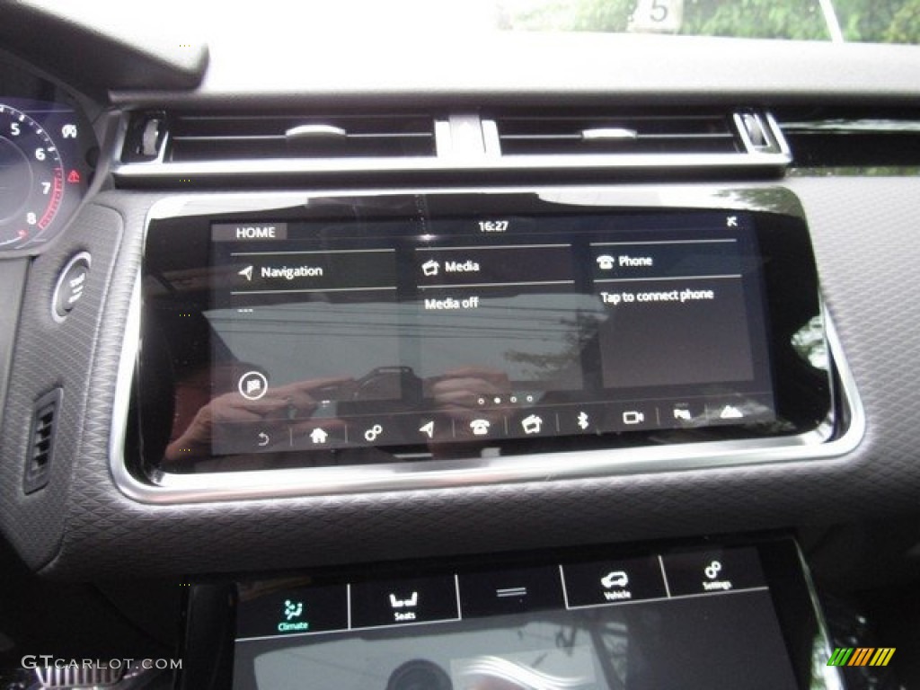2018 Land Rover Range Rover Velar R Dynamic SE Controls Photo #126576626