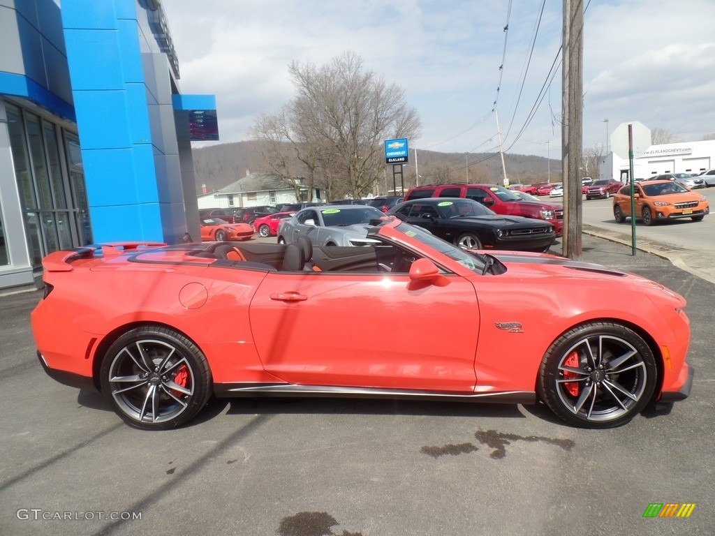 Crush (Orange) 2018 Chevrolet Camaro SS Convertible Hot Wheels Package Exterior Photo #126578438