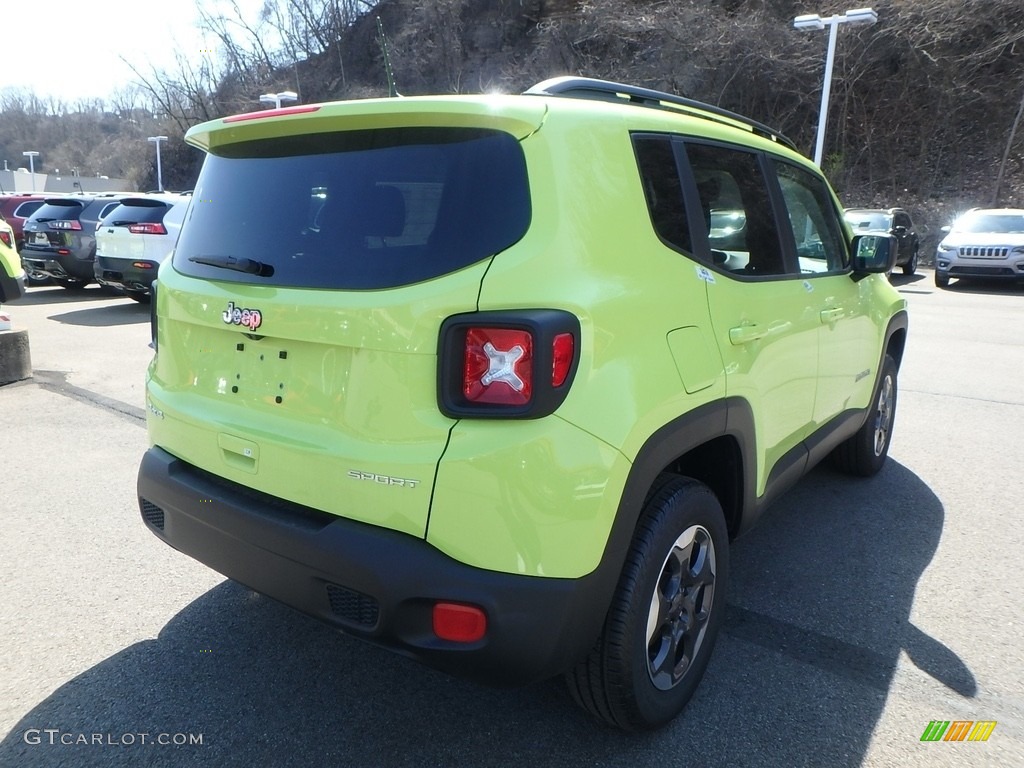 2018 Renegade Sport 4x4 - Hypergreen / Black photo #5