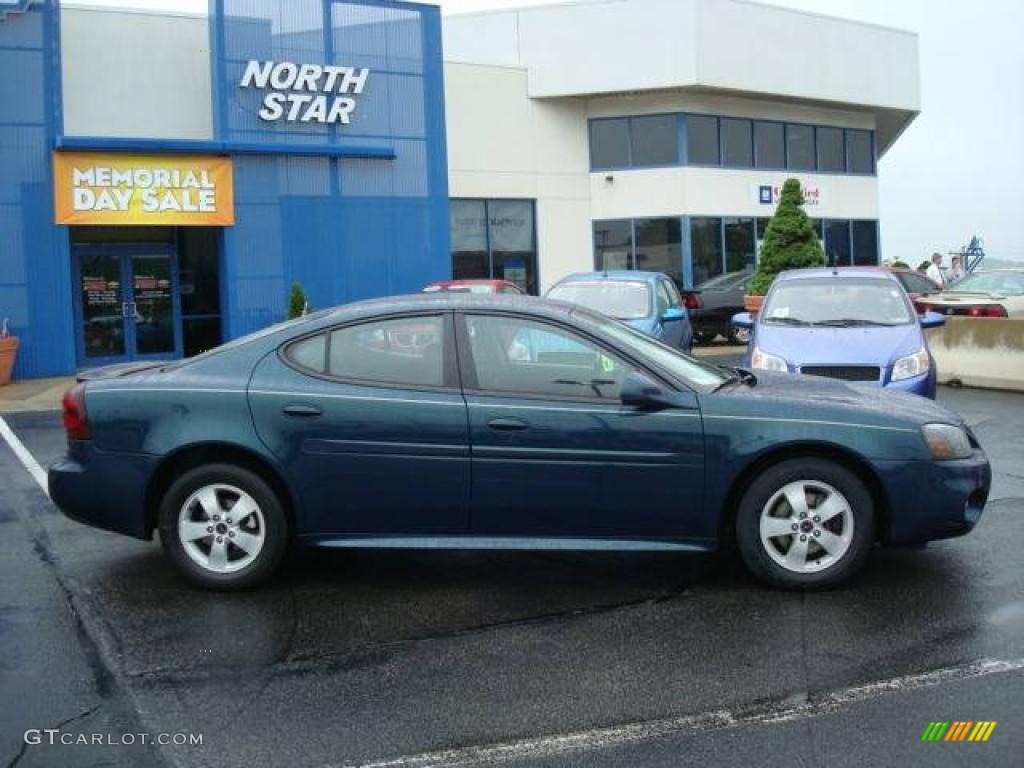 2005 Grand Prix Sedan - Blue Green Crystal / Dark Pewter photo #2