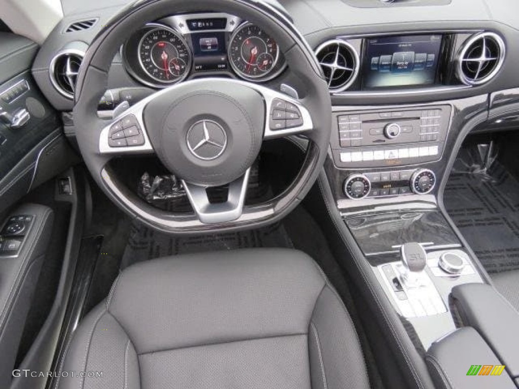 2018 Mercedes-Benz SL 550 Roadster Controls Photo #126581876