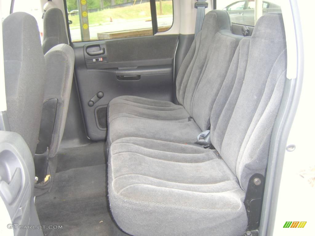 2003 Dakota SXT Quad Cab - Bright White / Dark Slate Gray photo #9