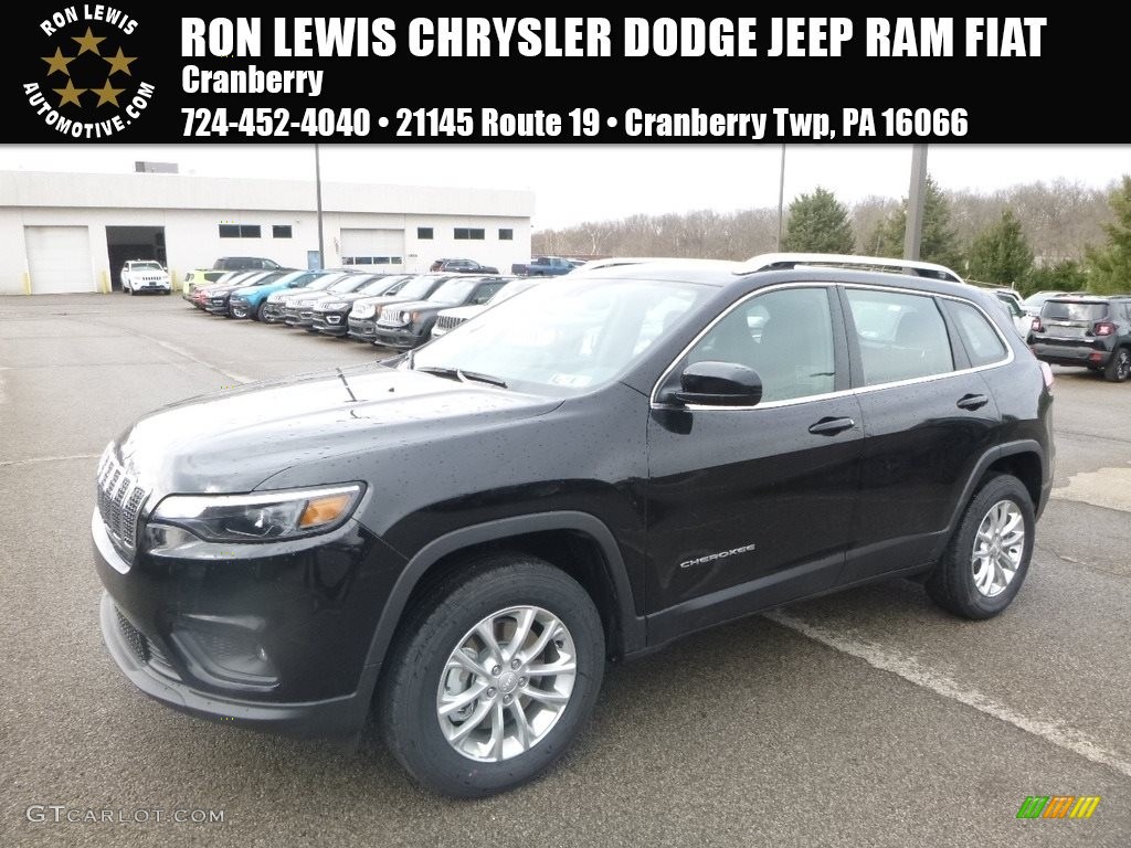 2019 Cherokee Latitude 4x4 - Diamond Black Crystal Pearl / Black photo #1