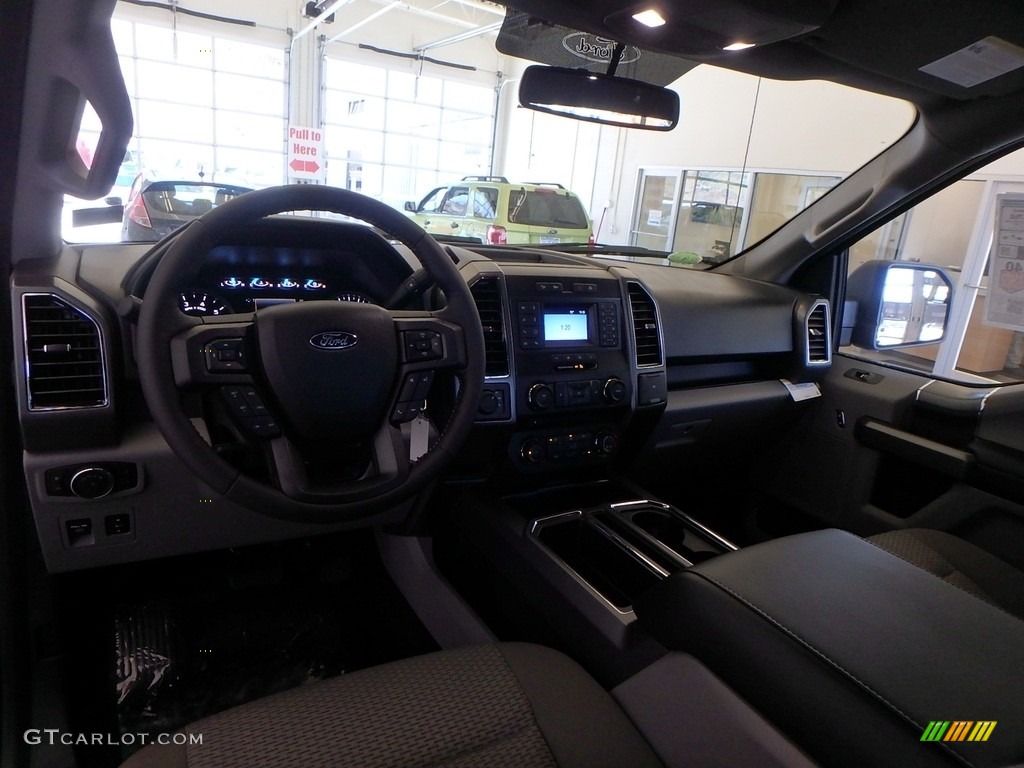 2018 F150 XLT SuperCrew 4x4 - Lightning Blue / Earth Gray photo #8