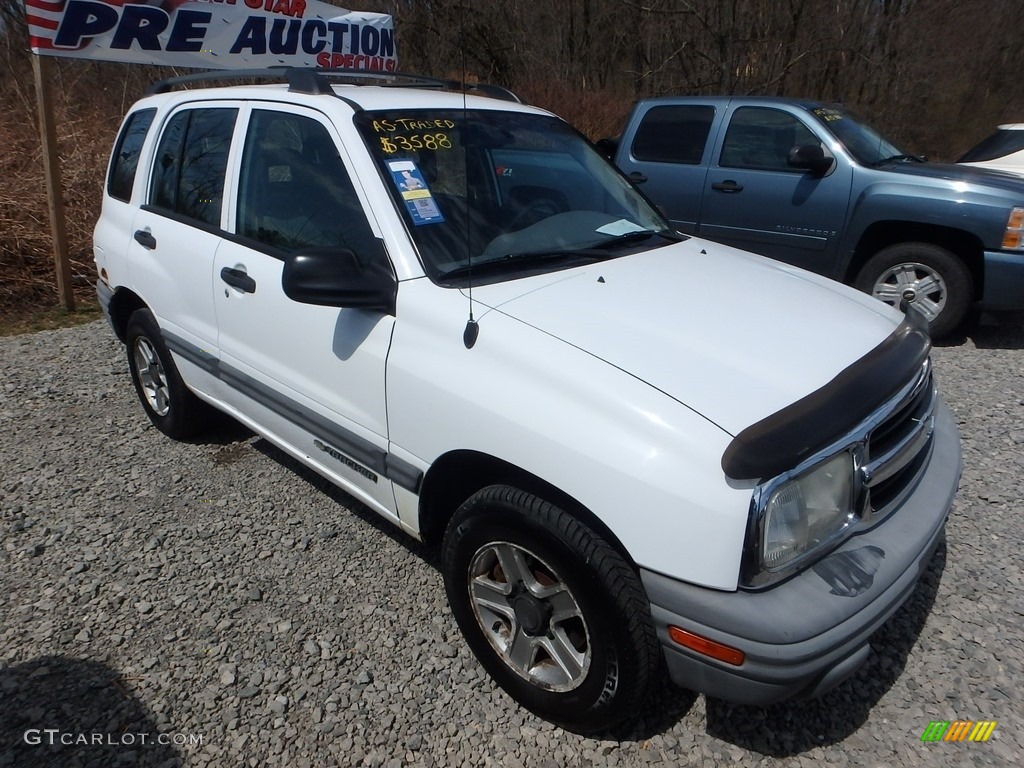 2003 Tracker 4WD Hard Top - White / Medium Gray photo #5