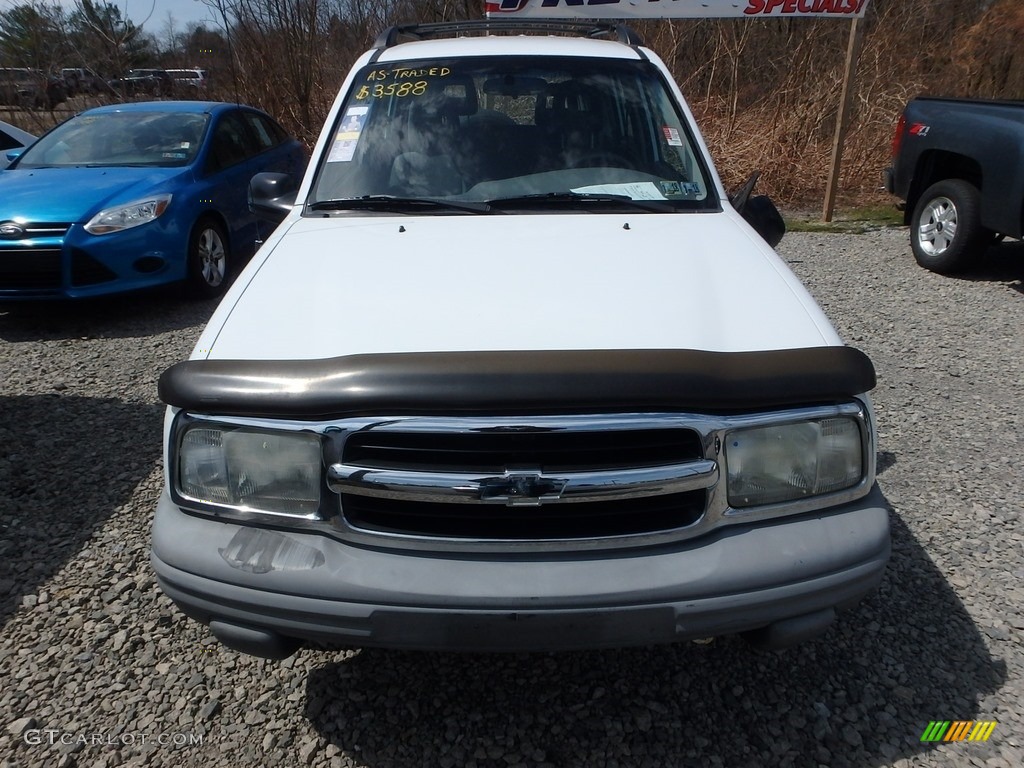 2003 Tracker 4WD Hard Top - White / Medium Gray photo #6