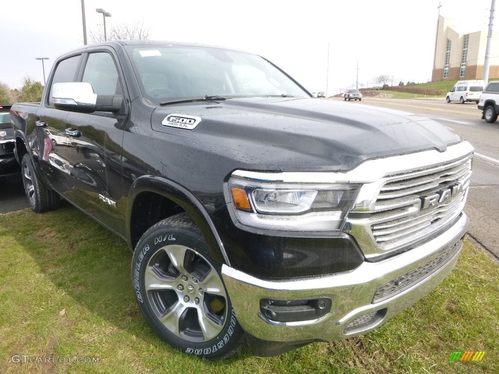 Diamond Black Crystal Pearl 2019 Ram 1500 Laramie Crew Cab 4x4 Exterior Photo #126587507