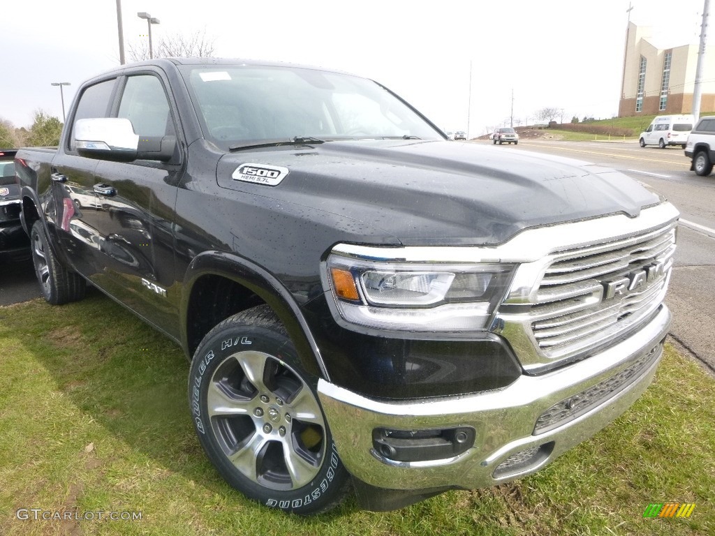 2019 1500 Laramie Crew Cab 4x4 - Diamond Black Crystal Pearl / Black photo #11