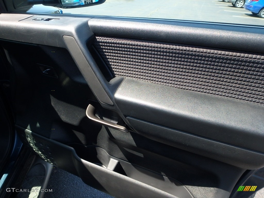 2013 Titan SV Crew Cab 4x4 - Graphite Blue / Charcoal photo #16