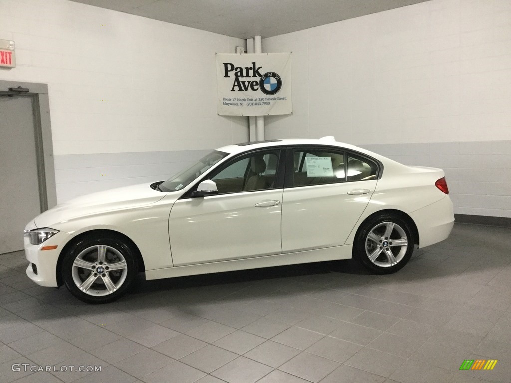 2015 3 Series 320i xDrive Sedan - Alpine White / Venetian Beige photo #2