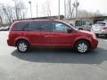 2009 Inferno Red Crystal Pearl Dodge Grand Caravan SE  photo #5