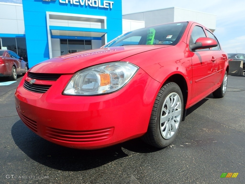 2009 Cobalt LT Sedan - Victory Red / Gray photo #2