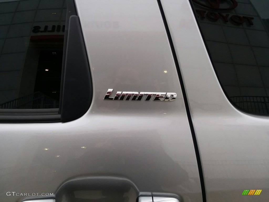 2018 Toyota Sequoia Limited 4x4 Marks and Logos Photo #126593012