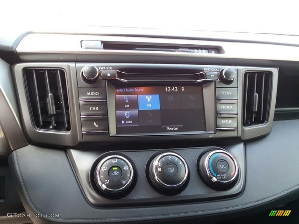 2018 RAV4 LE - Silver Sky Metallic / Black photo #12
