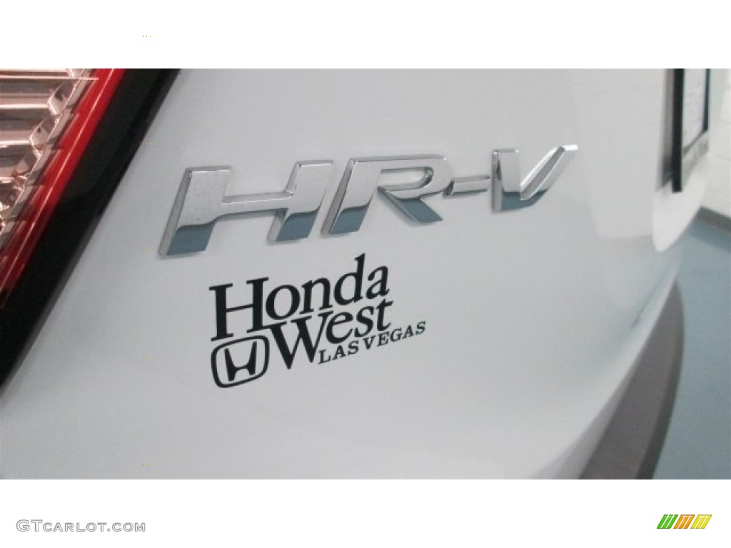 2016 HR-V EX - White Orchid Pearl / Gray photo #41