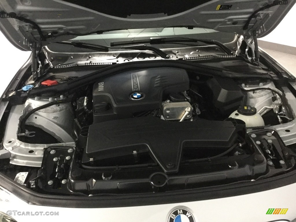 2018 3 Series 320i xDrive Sedan - Glacier Silver Metallic / Black photo #29
