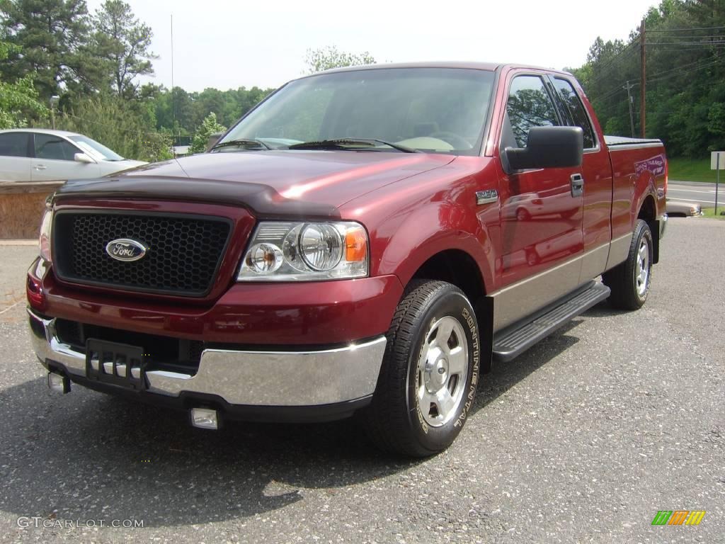 2004 F150 XLT SuperCab - Dark Toreador Red Metallic / Tan photo #3