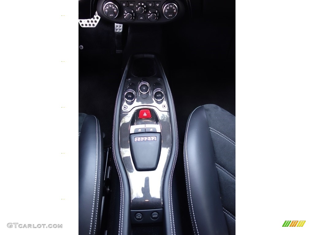 2013 Ferrari 458 Italia Controls Photos