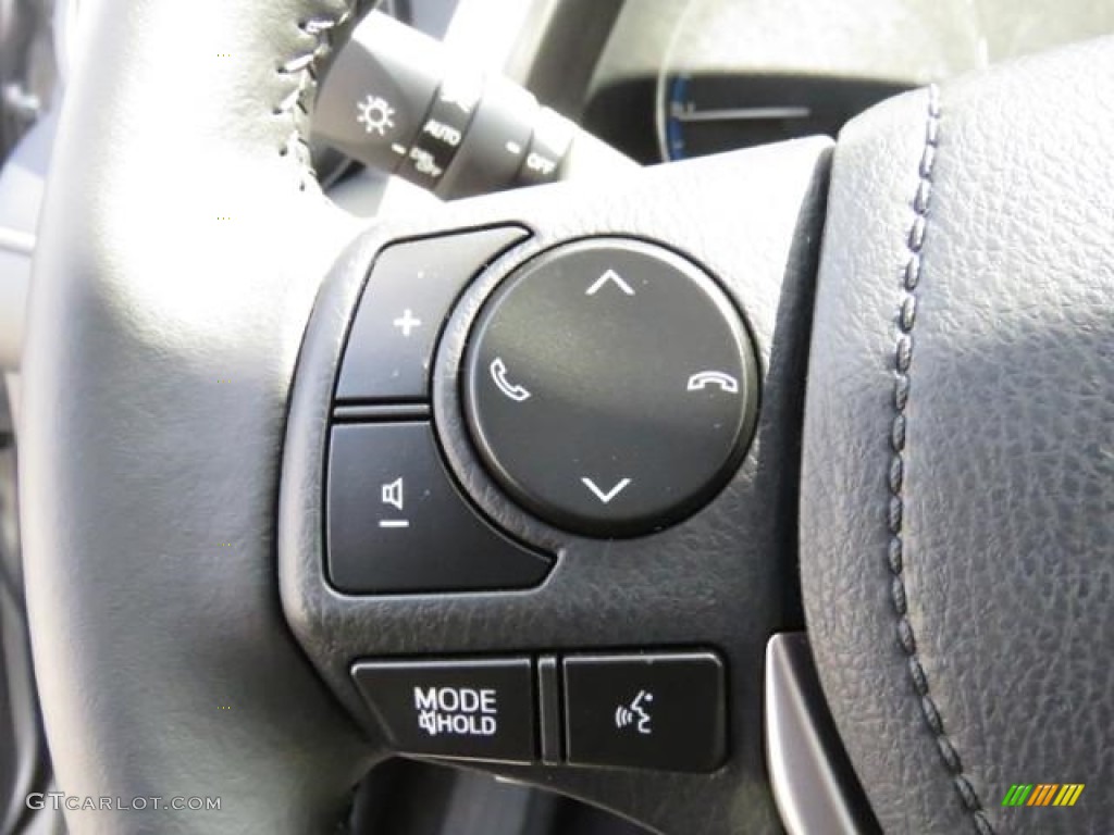 2018 Toyota RAV4 Limited Controls Photo #126599267