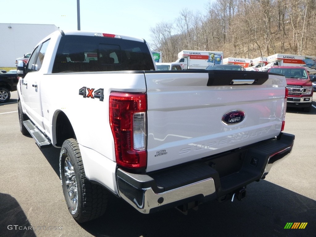 2018 F250 Super Duty Lariat Crew Cab 4x4 - White Platinum Metallic / Black photo #6