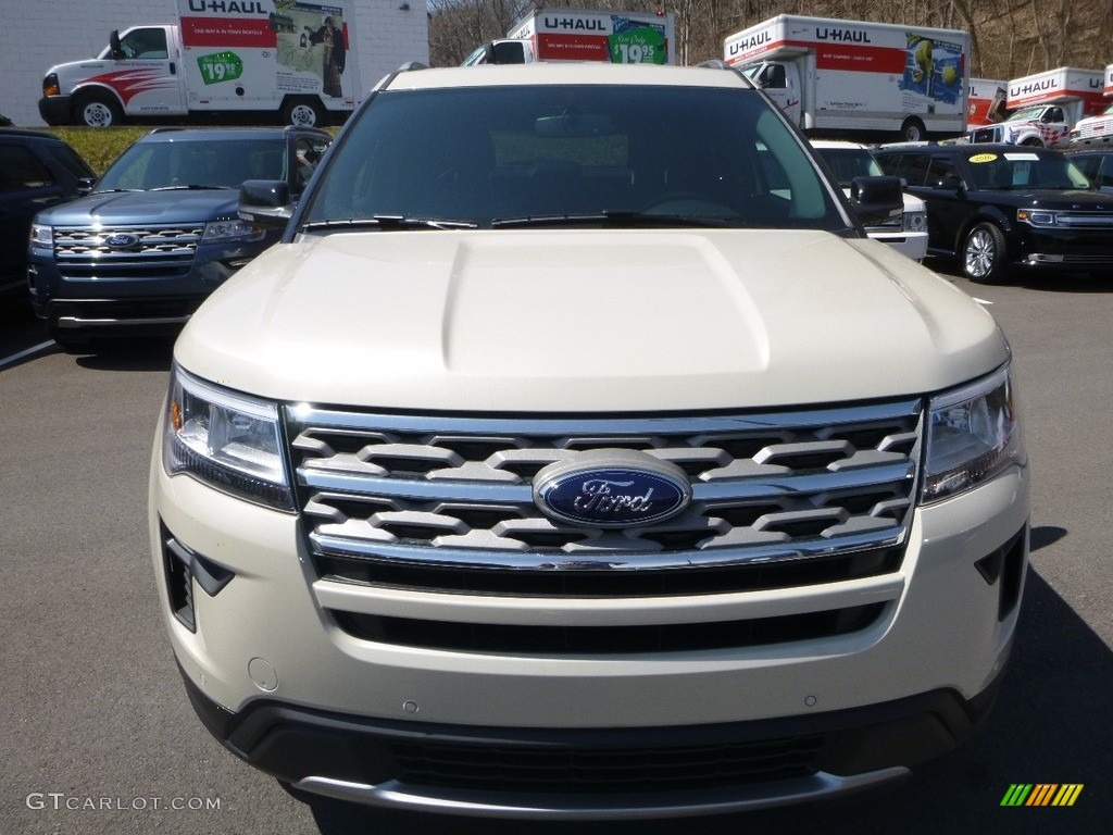 2018 Explorer XLT 4WD - Platinum Dune / Ebony Black photo #4