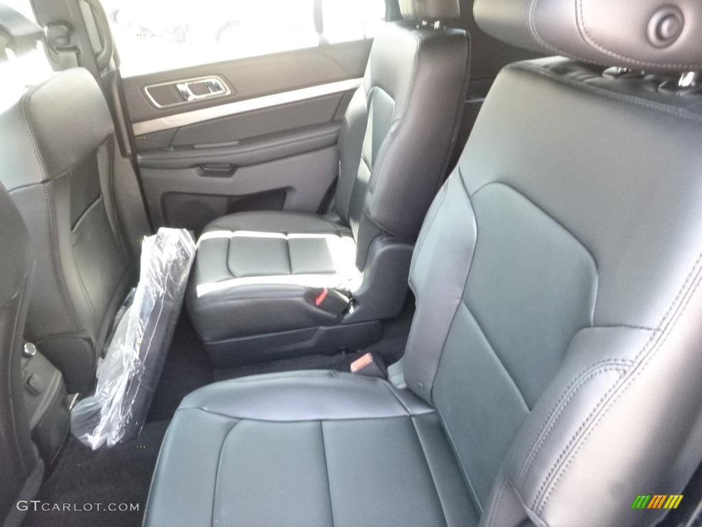 2018 Explorer XLT 4WD - Platinum Dune / Ebony Black photo #8
