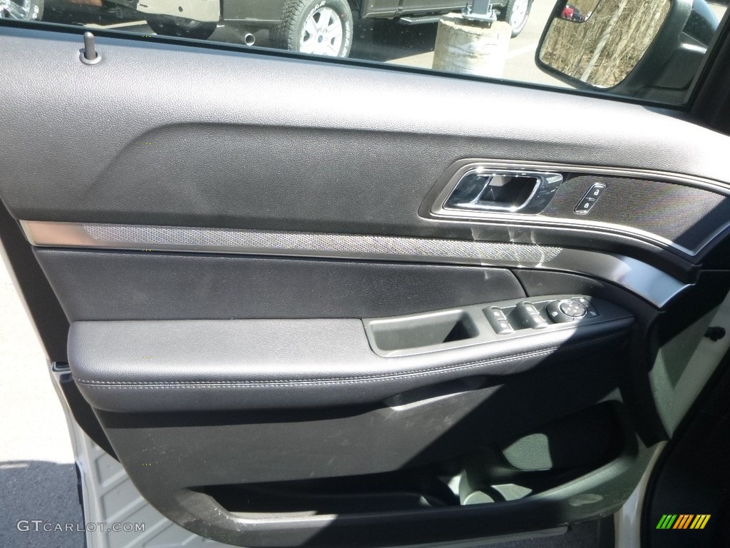 2018 Explorer XLT 4WD - Platinum Dune / Ebony Black photo #10