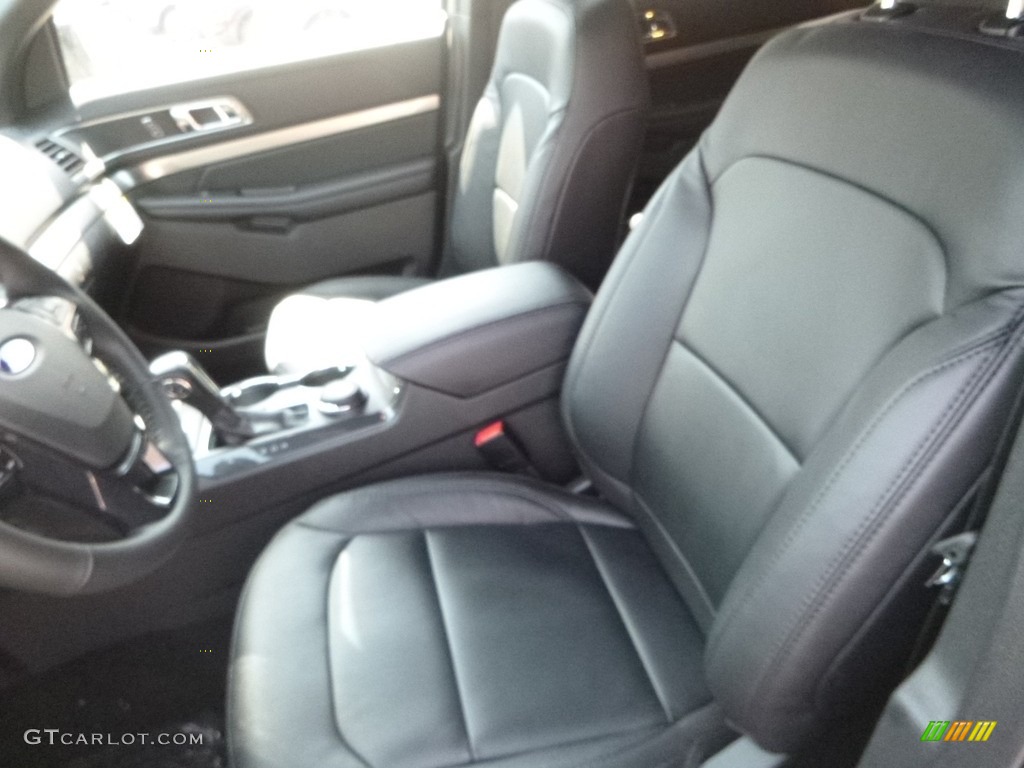 2018 Explorer XLT 4WD - Platinum Dune / Ebony Black photo #11