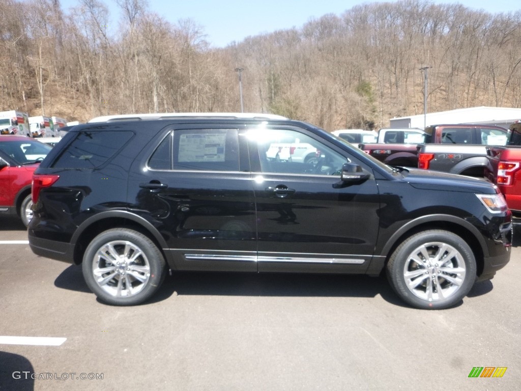 2018 Explorer XLT 4WD - Shadow Black / Ebony Black photo #1